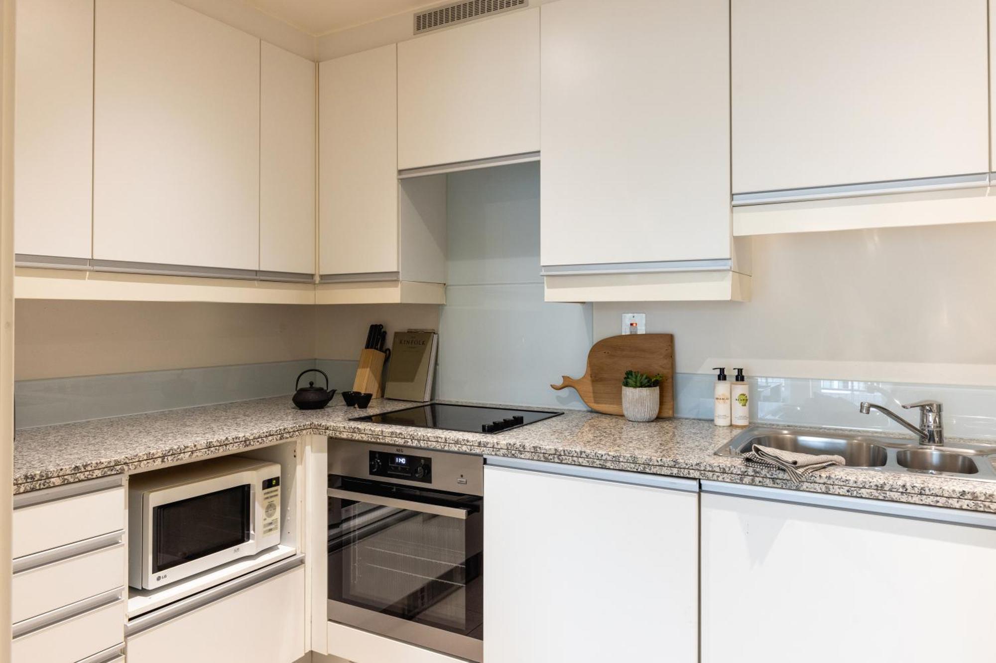 Native Marylebone Lane Apartment London Exterior photo